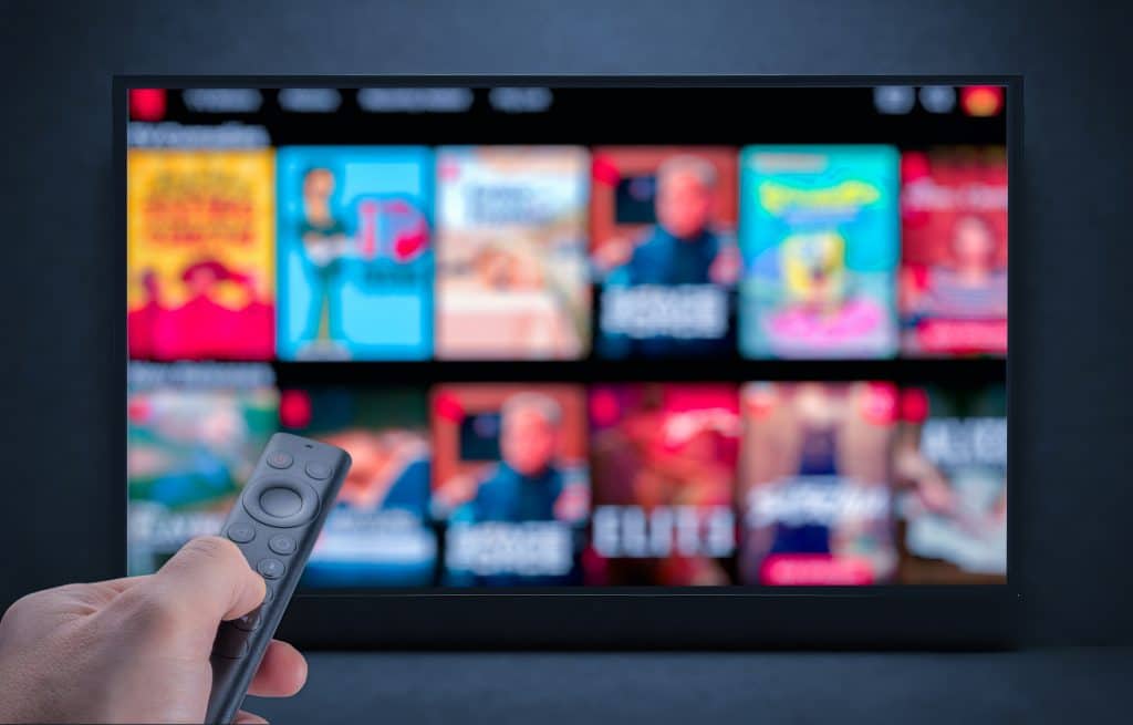 Télévision affichant un site de vidéos en streaming